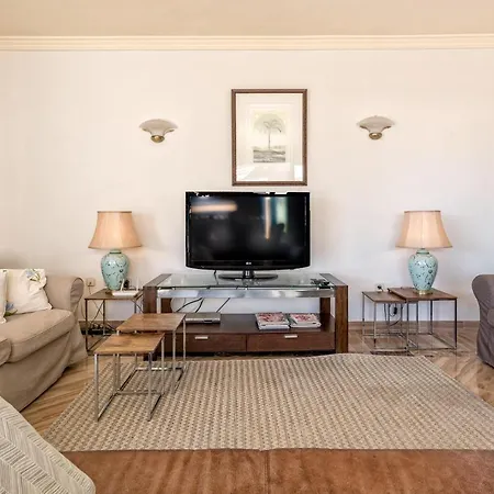 Beachfront Penthouse Elviria Playa 2